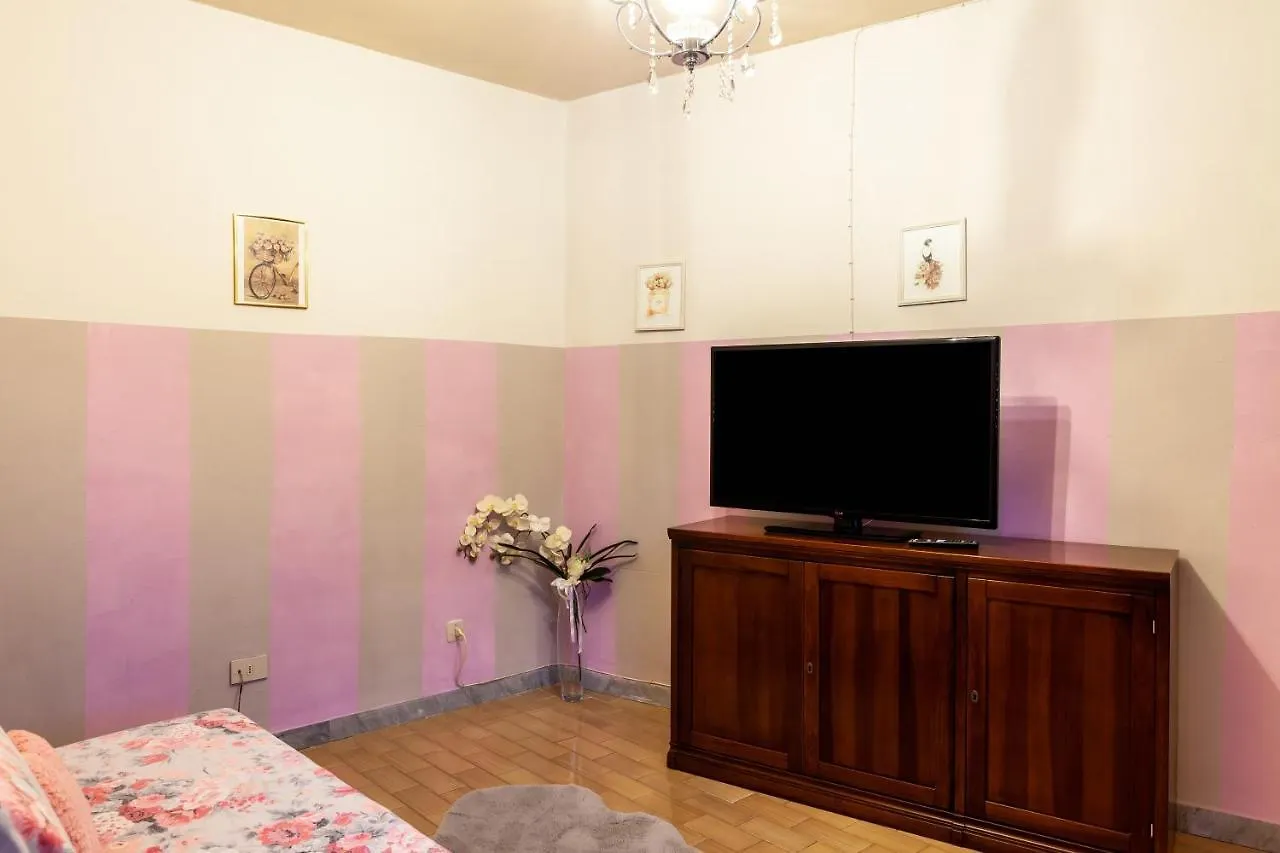 La Casa Della Nonna Villa Camaiore Italië